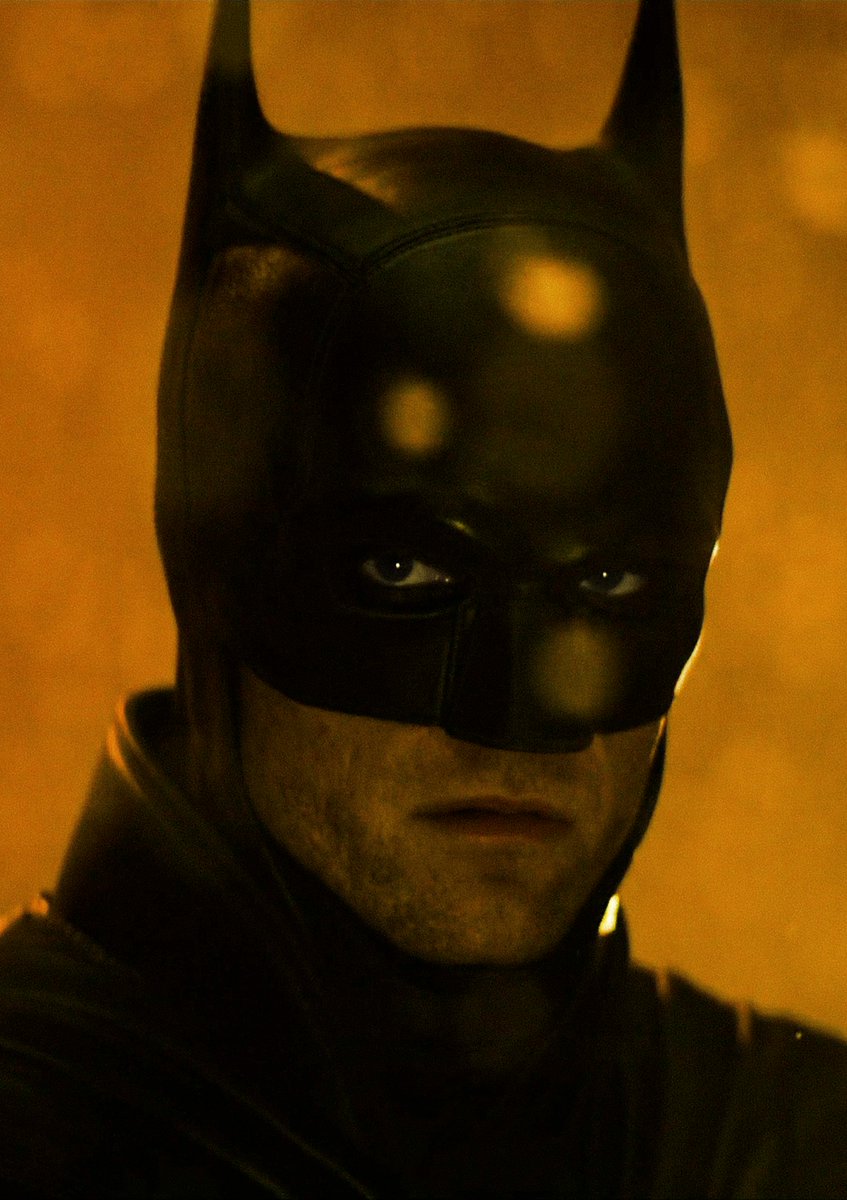 TheBatmanSagaNW's tweet photo. Production on ‘THE BATMAN: PART 2’ has been paused due to Matt Reeves stepping away for personal reasons.

The film is still slated to release on February 18, 2028, but sources say it is too early to know whether this will affect the release date.

(via @DEADLINE) https://t.co/duflKztmcn