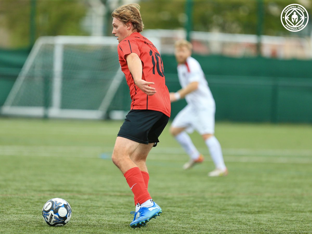 CH_SpartansFC's tweet photo. Some more action from the weekend in a competitive game against AS Rapid Londra from the Premier Division (East) of the @EssexAllianceFL
#SupportLocalFootball #Spartans https://t.co/b909gs9JRE