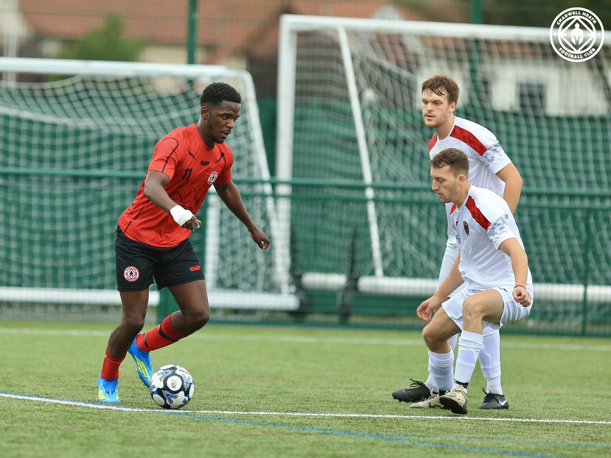 CH_SpartansFC's tweet photo. Some more action from the weekend in a competitive game against AS Rapid Londra from the Premier Division (East) of the @EssexAllianceFL
#SupportLocalFootball #Spartans https://t.co/b909gs9JRE