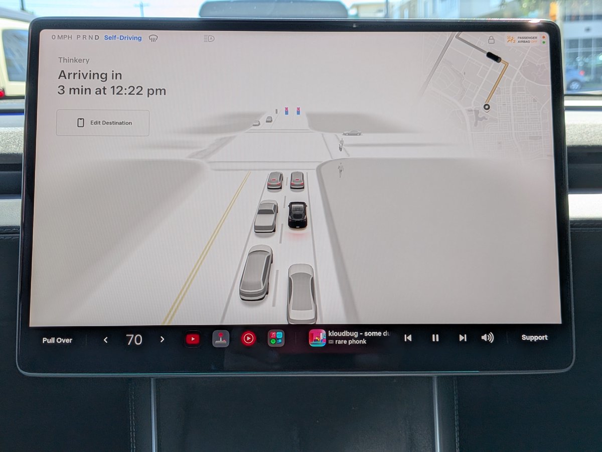 elbartois's tweet photo. Noticed the battery % display is gone https://t.co/BO7wHP4Opw