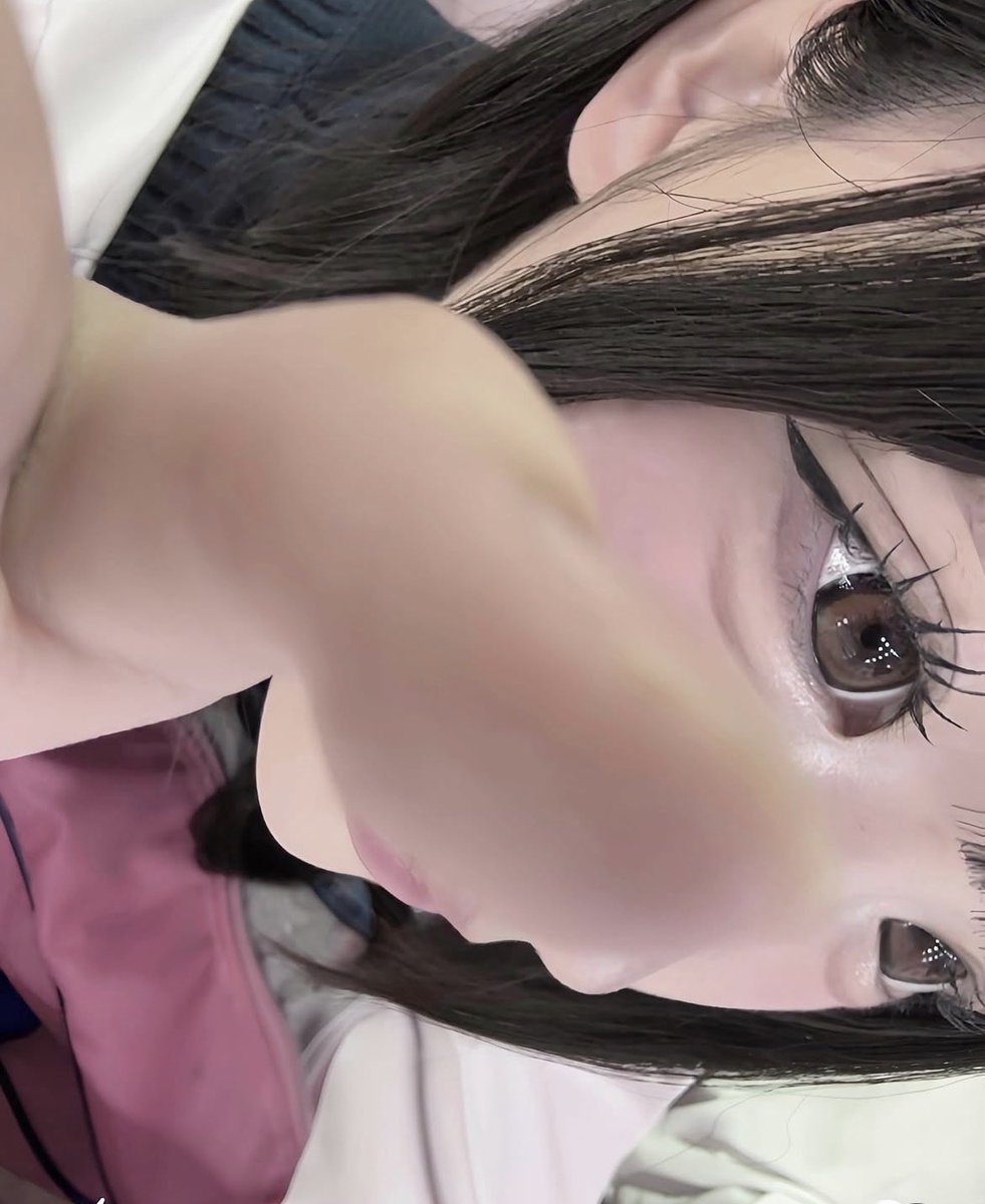 sk9p1c's tweet photo. BeRealでこの撮り方盛れる

#裏垢
#裏垢女子
#裏垢男子と繋がりたい https://t.co/OfHFhFWlT2