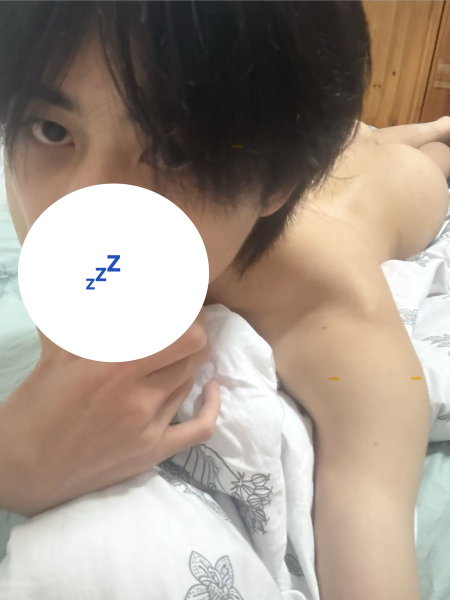 Louiiiis_so's tweet photo. sleeeeeeeep https://t.co/adJZ8xwHBa