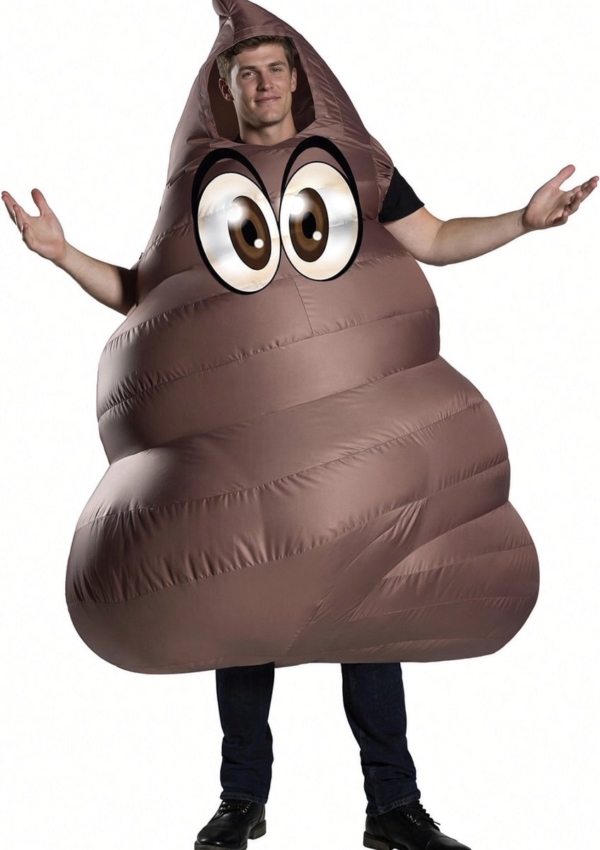 Hawksinfoe's tweet photo. NFC South Quarterback Halloween costumes leaked 👀 Shough and Young best dressed? https://t.co/d0NBUTbOCJ