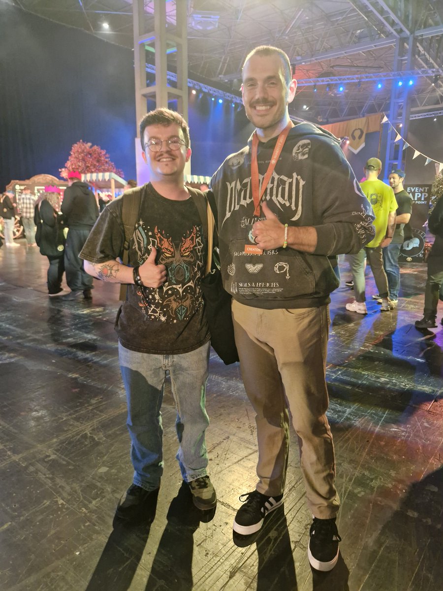 KnowsleySK's tweet photo. @Mr_Mammal Loved meeting you and Robyn, and chatting to after Runefest about the summit!! Great time🥳 https://t.co/is8uG3uuLW