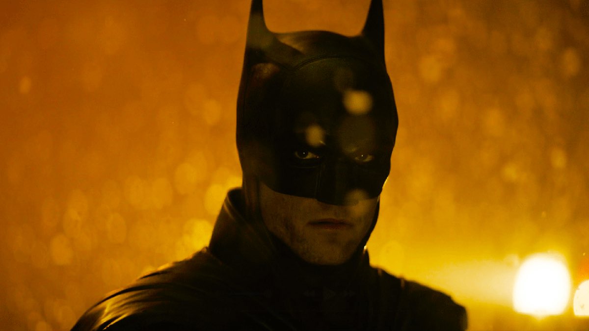 TheTopComics's tweet photo. La producción de #TheBatman2 se ha detenido momentáneamente debido a que Matt Reeves se ha ausentado por cuestiones personales.

Se espera que se retomen las filmaciones pronto.

Fuente: Deadline https://t.co/ppefH7nI3N