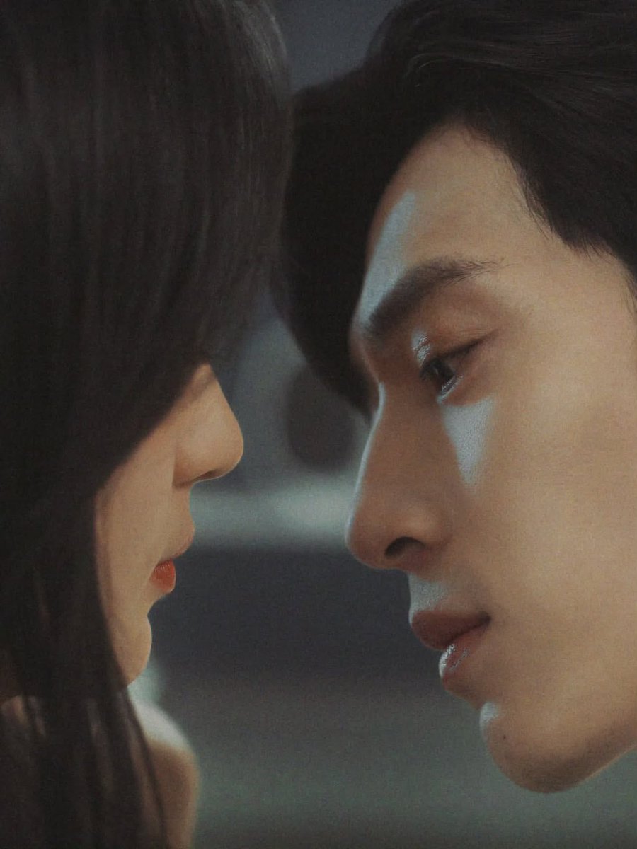 mileaponong's tweet photo. Luke x Flora 💗
Every touch has meaning
Its complicated but it is real 🥹
#sunQian #theearlyspring #jingboran https://t.co/2G3sEJXF2E