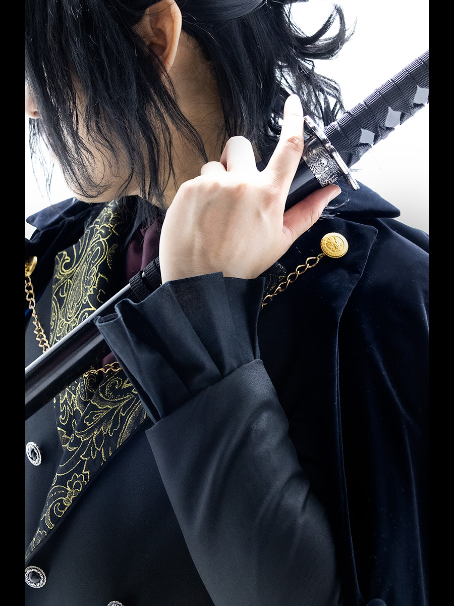 rincos_p's tweet photo. 【コスプレ】
bnal / 劇3
館長

「　　」など、必要ない。

----- https://t.co/jHqL01zzyV