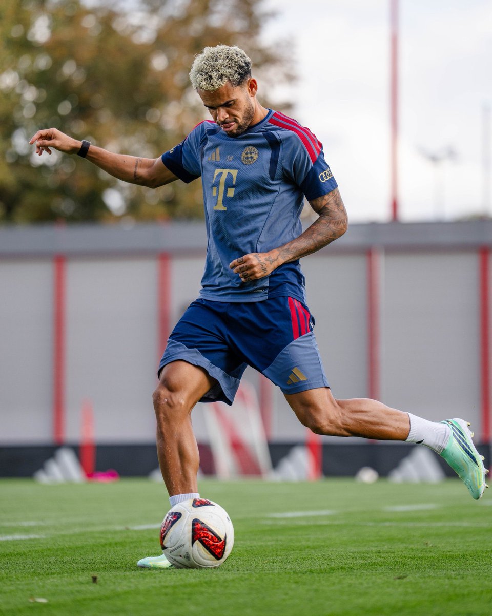 FCBayernEN's tweet photo. Back at it 👊 https://t.co/HMYgSbPU2X