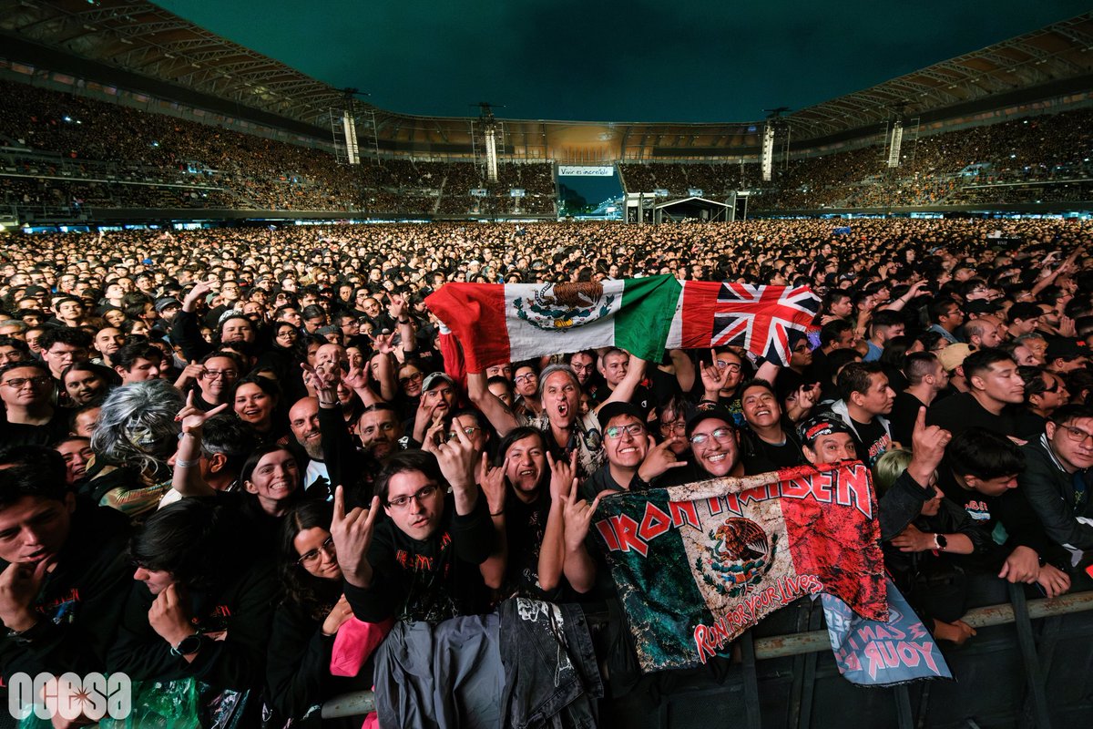 ocesa_rock's tweet photo. Iron Maiden fue épico en el Estadio GNP Seguros 🔥🤘🎸 

📸@liliestrada_mx https://t.co/wYHLfHx9EY