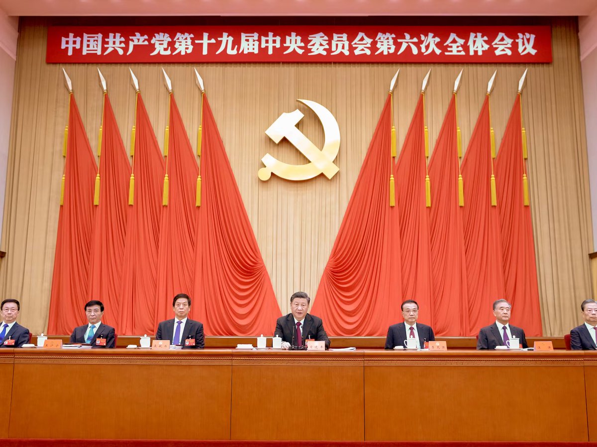 Ma_WuKong's tweet photo. 🇨🇳 En el Partido Comunista de China está PROHIBIDO tener cualquier creencia o afiliación religiosa.

Se considera contraproducente tener creencias que te alejen de la realidad material y puedan acabar provocando regulaciones en contra de los intereses del pueblo.

¿A favor? https://t.co/J3LVTrH3Uo