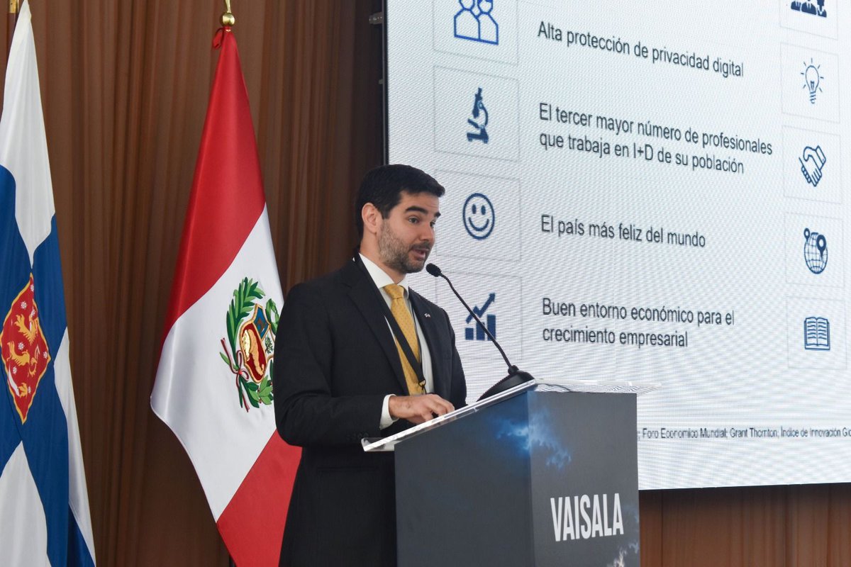 EmbFinLima's tweet photo. ...junto con las perspectivas de expertos provenientes de Brasil, México y Estados Unidos, para mostrar cómo una mejor información meteorológica puede contribuir a la toma de decisiones y a la gestión de riesgos en el sector minero. https://t.co/N61TlgwIxm