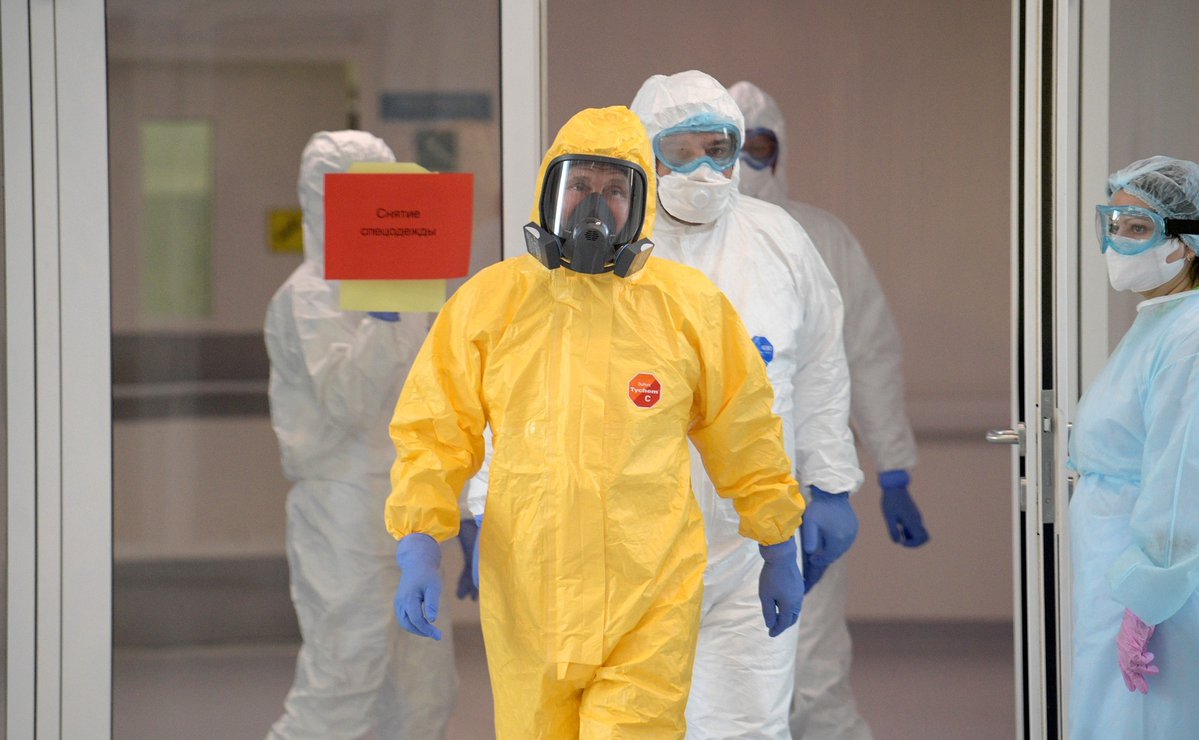 officejjsmart's tweet photo. 🔥Russia is scrambling to cover up a deadly plague outbreak.

They call it "pneumonia," yet quarantines say otherwise.

👉Moscow prays domestic bio-chaos distracts people as losses mount in Ukraine. https://t.co/R23CGELLS6