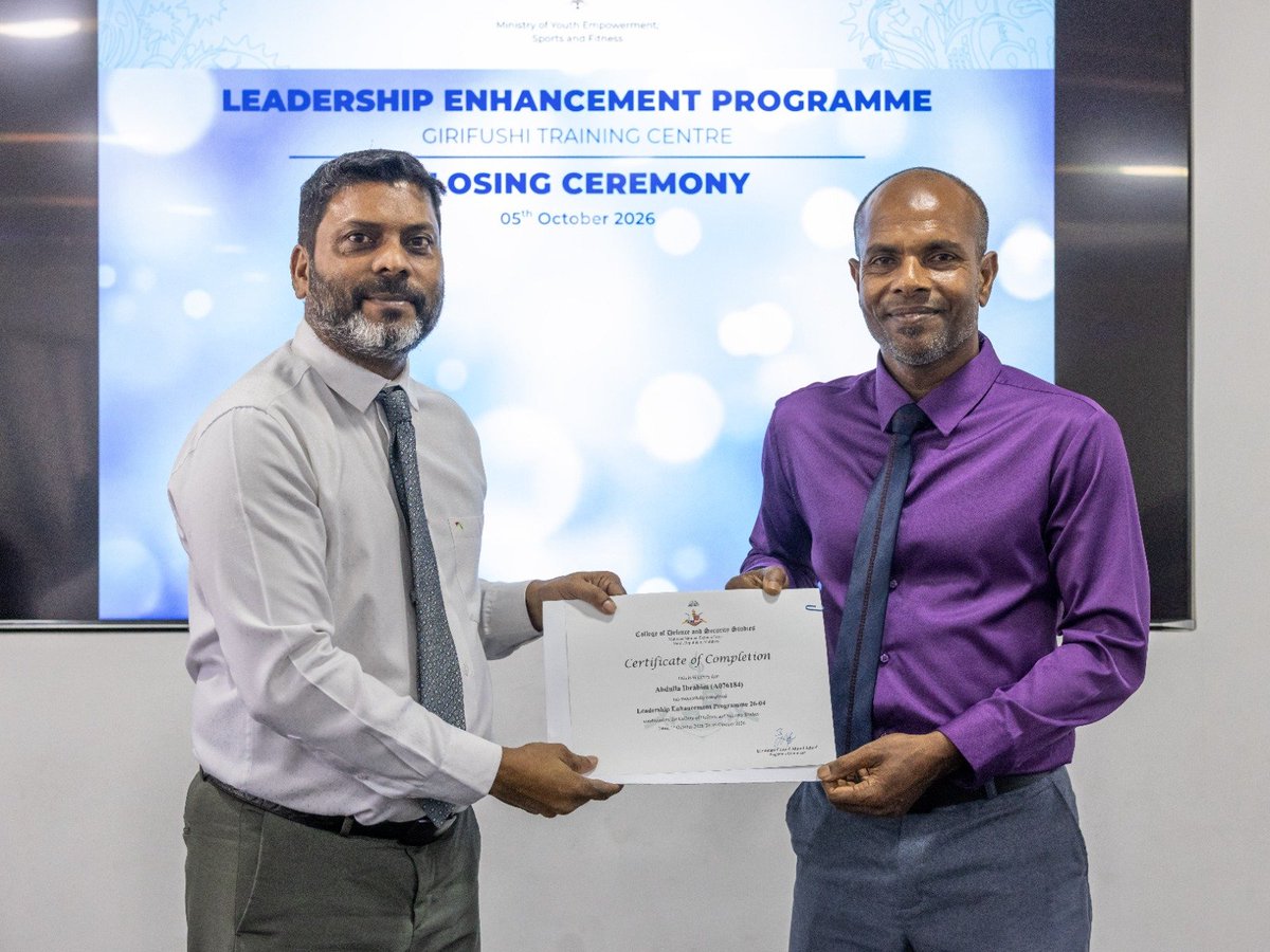 MoYSF_mv's tweet photo. Minister of Youth Empowerment, Sports and Fitness Abdulla Rafiu presented certificates to participants who successfully completed the Leadership Enhancement Programme, conducted from 1st to 3rd October 2026 by the College of Defence and Security Studies, in collaboration with the Ministry and the Maldives National Defence Force (MNDF).