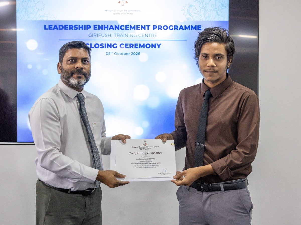 MoYSF_mv's tweet photo. Minister of Youth Empowerment, Sports and Fitness Abdulla Rafiu presented certificates to participants who successfully completed the Leadership Enhancement Programme, conducted from 1st to 3rd October 2026 by the College of Defence and Security Studies, in collaboration with the Ministry and the Maldives National Defence Force (MNDF).