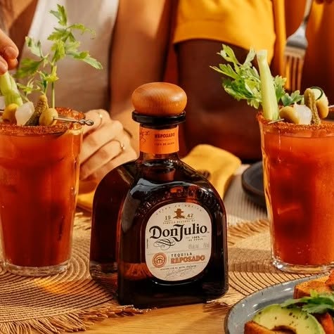 drinkszoneke's tweet photo. Meet Don Julio Reposado Tequila — aged to perfection for a rich, smooth taste with warm oak and a beautifully balanced finish. Don Julio Reposado knows how to make the moment feel premium.
Order at https://t.co/WoL1MsLY80
Call /WhatsApp 0700 457 373
Don’t just pour. Pour premium. https://t.co/94dzOAuaCY