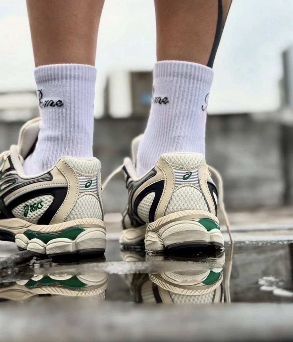 Delulukickz's tweet photo. AISCS Gel-NYC ‘Irish Spring’🧼 https://t.co/GDEYSM9Ujf