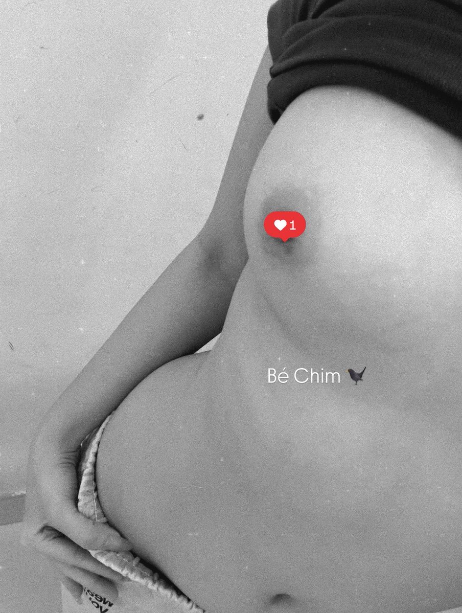 bechimcon's tweet photo. Nhìn thì có vẻ khó gần, nhưng lại gần thì lại thấy khó quên 👻 https://t.co/J5usxr4LD3