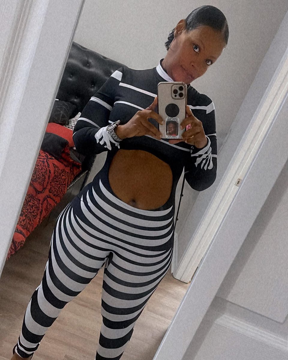 BigMekO5's tweet photo. It’s almost Scorpio ♏️ season 😝 https://t.co/yKbldDVrWs