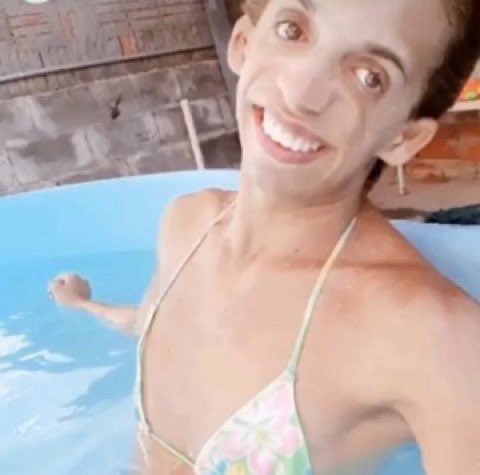 magicalgore84's tweet photo. tendo que fazer piada com tudo pra nao passar mal de preocupaçao https://t.co/EARoMz49Zy