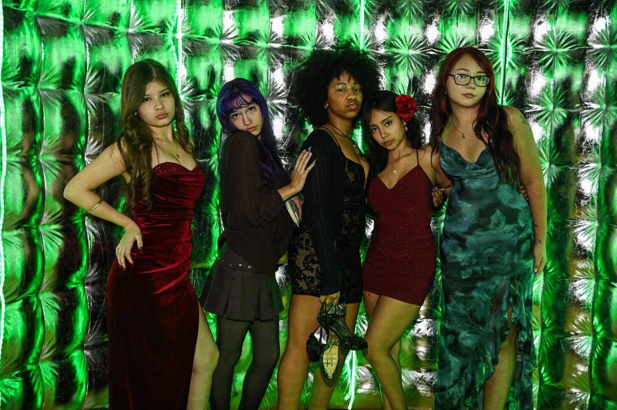 SBWashingtonHS's tweet photo. Homecoming Dance Fall 2026
See the entire gallery on our Facebook page.
#everonward #pantherpride https://t.co/2IGISWdSDS