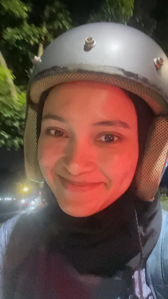 hiddendutchs's tweet photo. I love this cunong girl so fucking muchhh!!!!!!!!!! https://t.co/AjyTymN42b