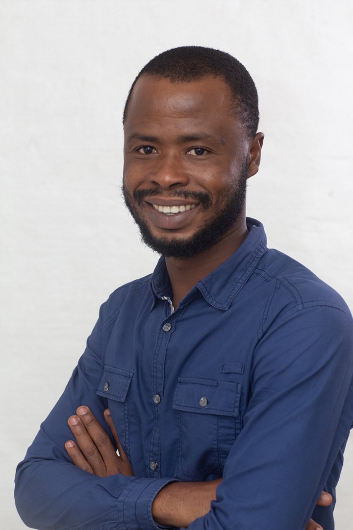 Naija_PR's tweet photo. Nigerian playwright Ayodeji Ajadi has won a £37,092 Kowitz Scholarship to study Creative Writing: Scriptwriting at the University of East Anglia in the UK. Ajadi says his play Sons of Anan, a project that once left him in debt became the work that helped secure the scholarship.

For Nigerian creatives, the story is a reminder that theatre, writing and storytelling can become globally valuable careers, not just hobbies.

Sometimes the work that struggles locally can become the portfolio that opens an international door.