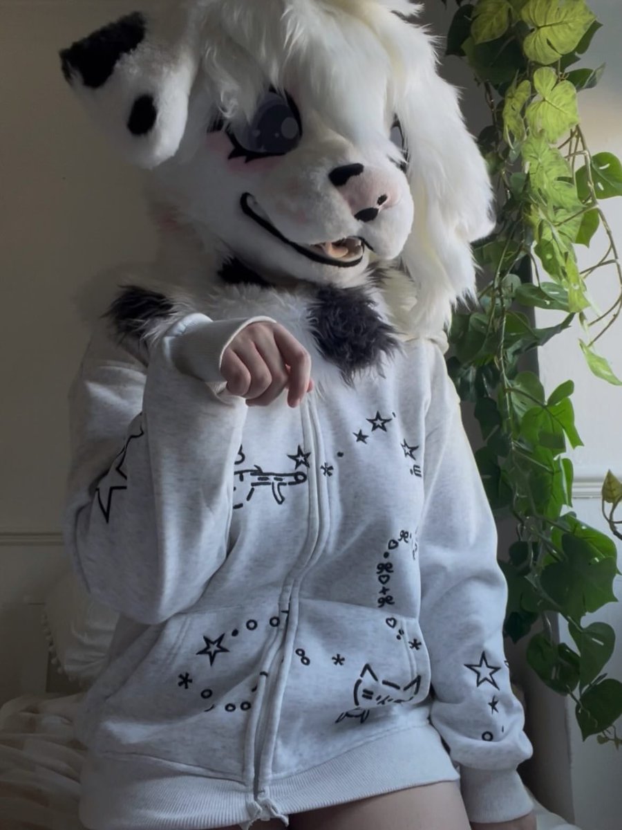 pawrielle's tweet photo. 🐶🌹 Shit posting because why not 🌹🐶 #furry #furryocs #puppygram #fypシ゚viralシfypシ゚ #furrymeme https://t.co/4lEUfnOnb1