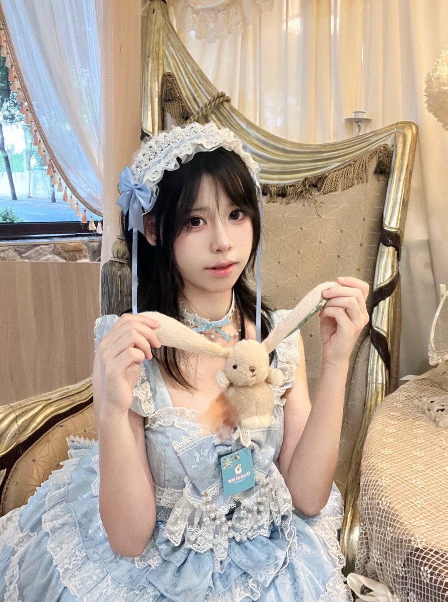 laura37tl8's tweet photo. 有男生要来锐评我18的福嘛

高中生  我真的不要🚪 

 真的给b看 不信你试试   

 我真的是女菩萨🫣🫣🫣 https://t.co/k52OnkPYDU