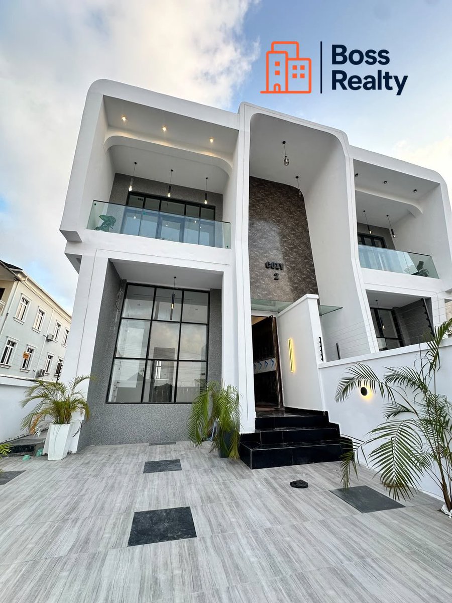 Bosinijnr's tweet photo. FOR SALE:
2 Units of Amazing 5-Bedroom Semi-Detached Duplexes with Pool &amp; BQ (All Rooms Ensuite)
Price: 240 Million Naira
* Spacious compound.
* Private swimming pool.
* Self-contained Boys' Quarters (BQ).
* Fully fitted kitchen.
* With governor consent and building approval https://t.co/6cYc8uCFiZ