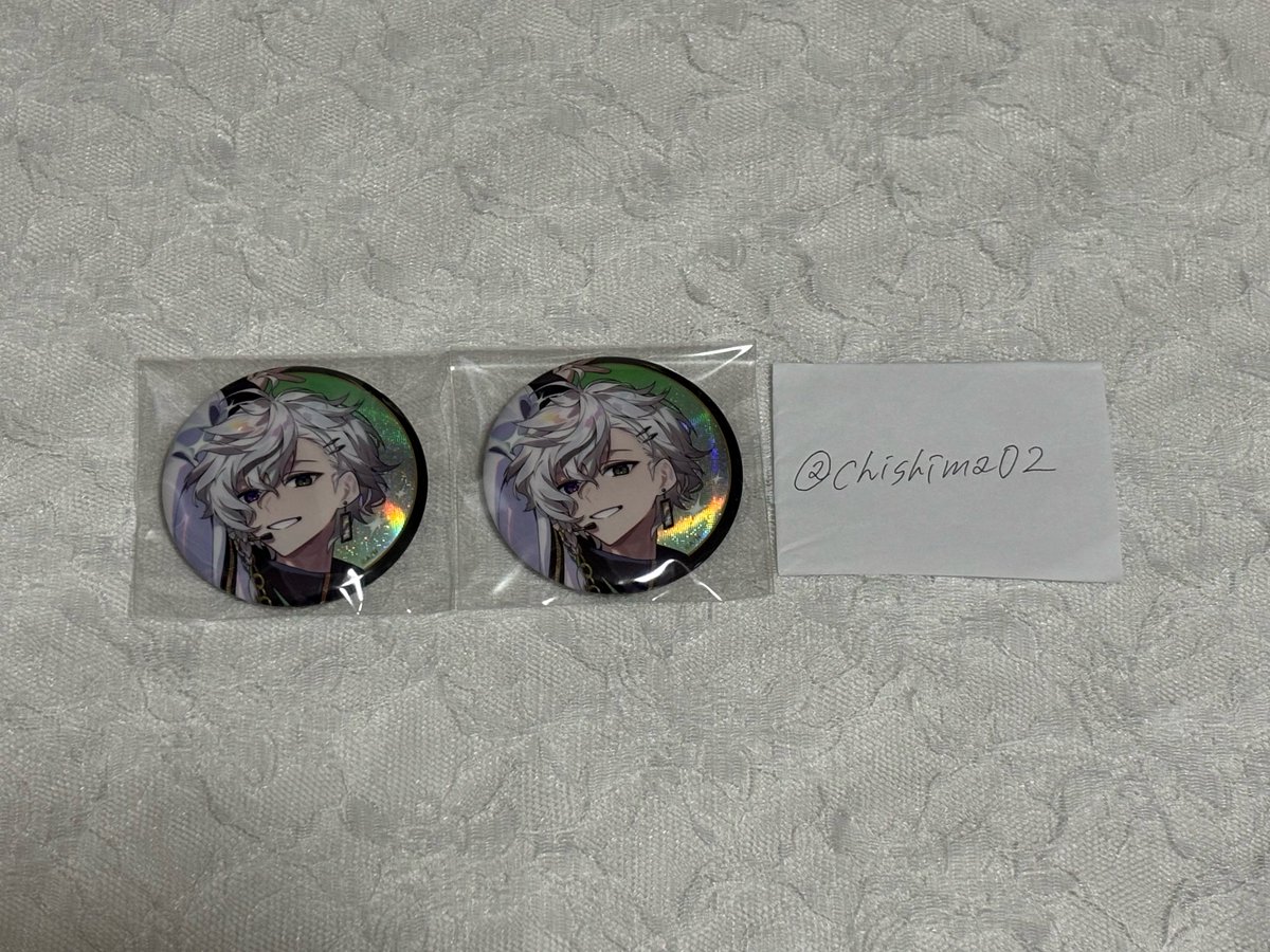 chishima02's tweet photo. 【交換】 にじさんじ MECHATU-A 1st LIVE Over Drive! 缶バッジ

求)画像1枚目 優先.求
譲)画像2〜6枚目

⚫︎郵送.都内手渡しでの交換
⚫︎10/8までに速達対応可能な方
⚫︎異種交換◎
⚪︎西💚ライブ衣装.KV含む方優先
⚪︎東🩵のみのお声がけお時間いただきます

お気軽にお声掛けください https://t.co/WtllgBX80O