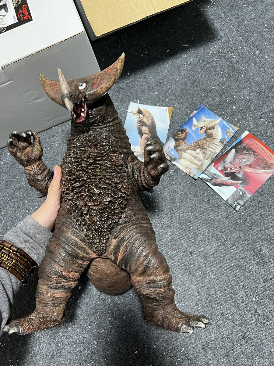 Mosesgunn1dm's tweet photo. 阿斯工房のゴモラ、完成しました！
＃特撮 https://t.co/3B5y2YLYbh