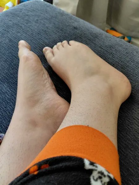 MadiTheRaven's tweet photo. Treat time! ;) RT &amp; share your throne links! 

(Daily throne tweet)

#wishlist #gifts #throne #pay #fin #dom #princess #queen #feet https://t.co/rITtpzLhvb https://t.co/BU84CSRsBG