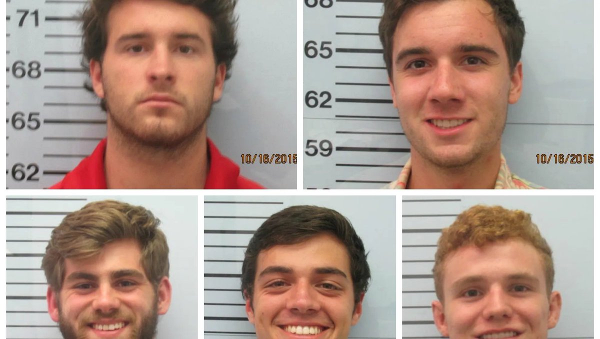 GooningGodRod's tweet photo. Look at these alphas happy bc they walked free while she cries full of their cum https://t.co/WkkvUGzd2n