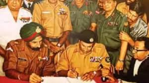 RobinSinh9's tweet photo. @Pak1stTeam Jung kabhi jeeti nahi…

Election kabhi haara nahi - 

Pakistan Army 🇵🇰🤣 https://t.co/aVlgMuMARe