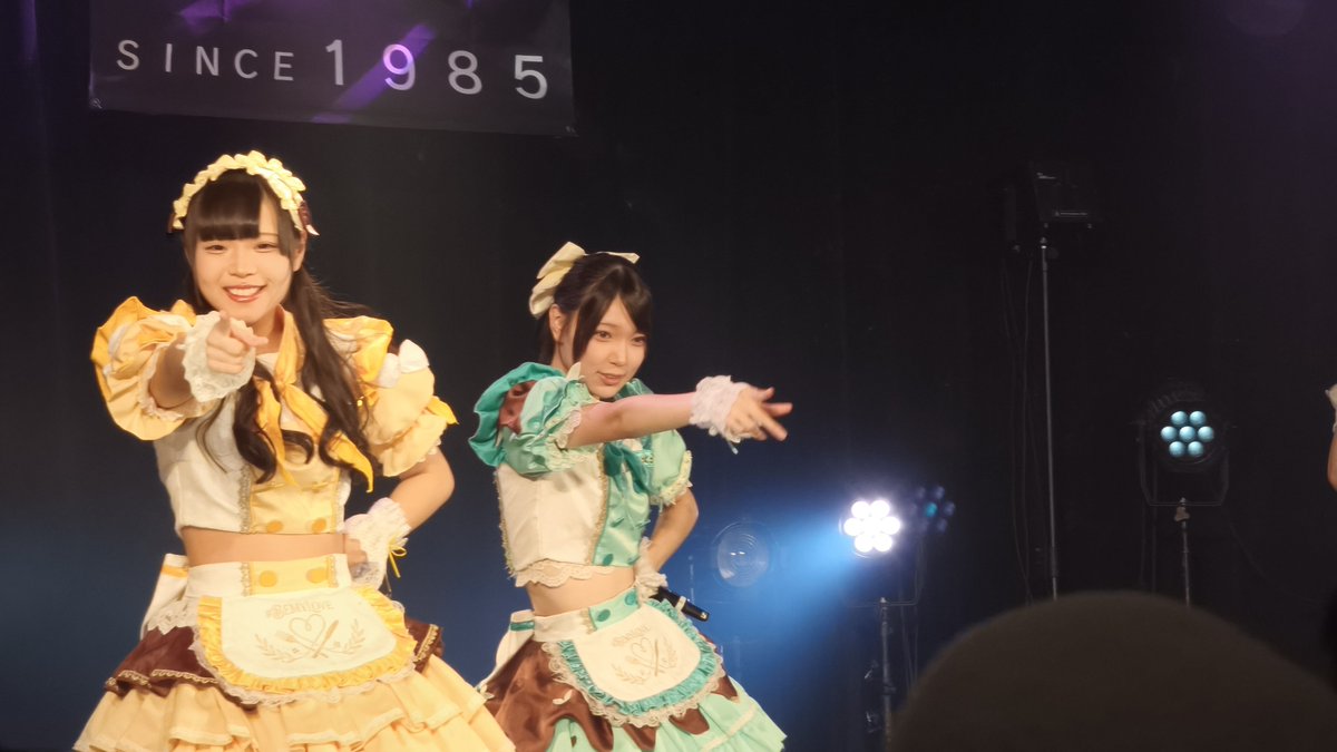 supermarioR5's tweet photo. 梅田の老舗ライブハウスamHALLのイベントでの#BEMYLOVE
この日は優先で見ました。
#BEMYLOVE #amホール #ほんまそれ https://t.co/UXRP3VOcW1