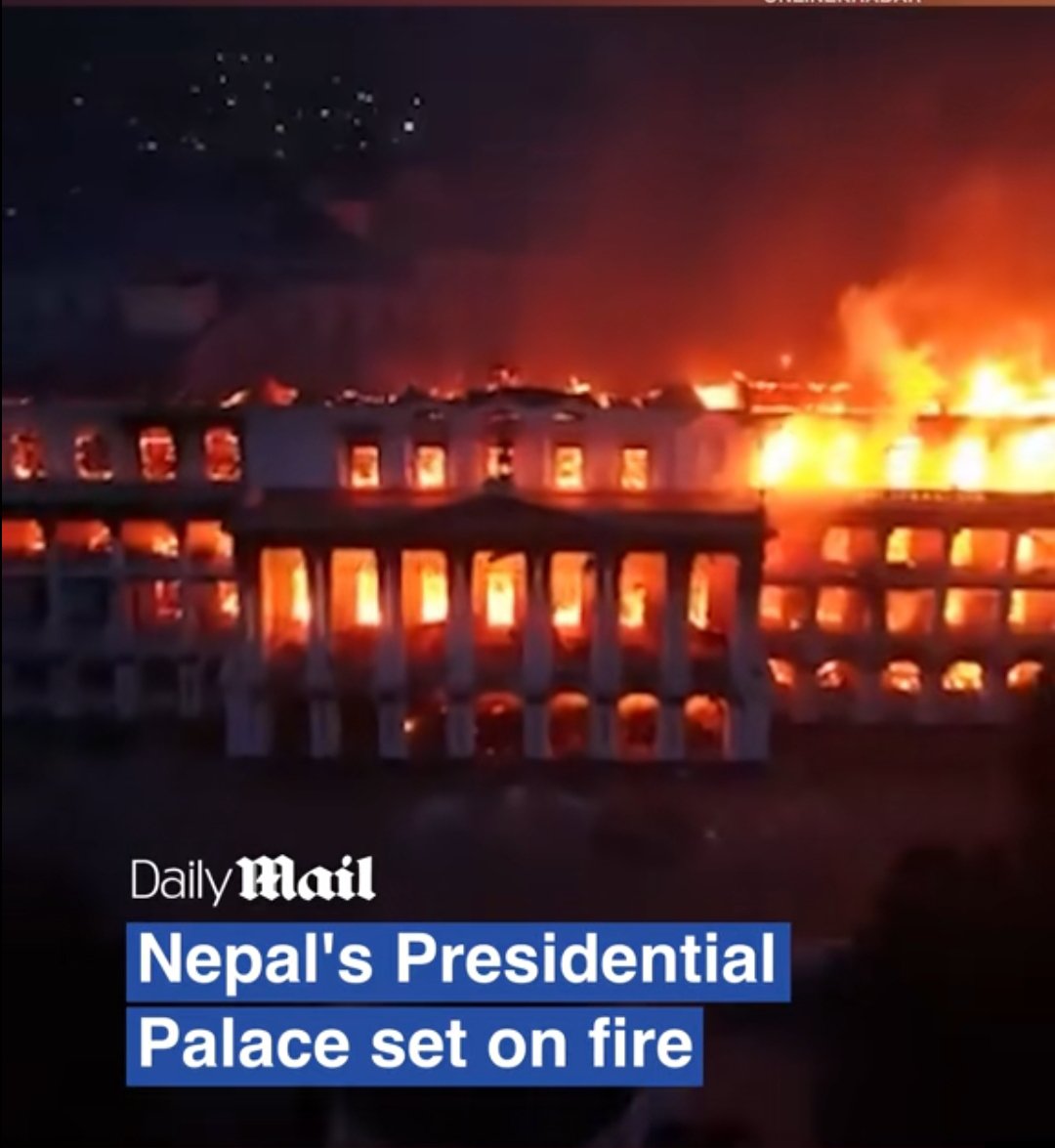 Alipvshv's tweet photo. Qohet kosovari qe ska dal kurr njet ma larg se Velipoja, e shan mnyren e protestes nprishtin. Menon se protestat jan kanagjegje.

Oh nanen e budallve po marre pom vjen kur pi ni kullerat te hanger kar se qysh protestohet. Rri trrus bothen qaty npodrum se sje ti aj qe jep men https://t.co/lZpOj3IA5S