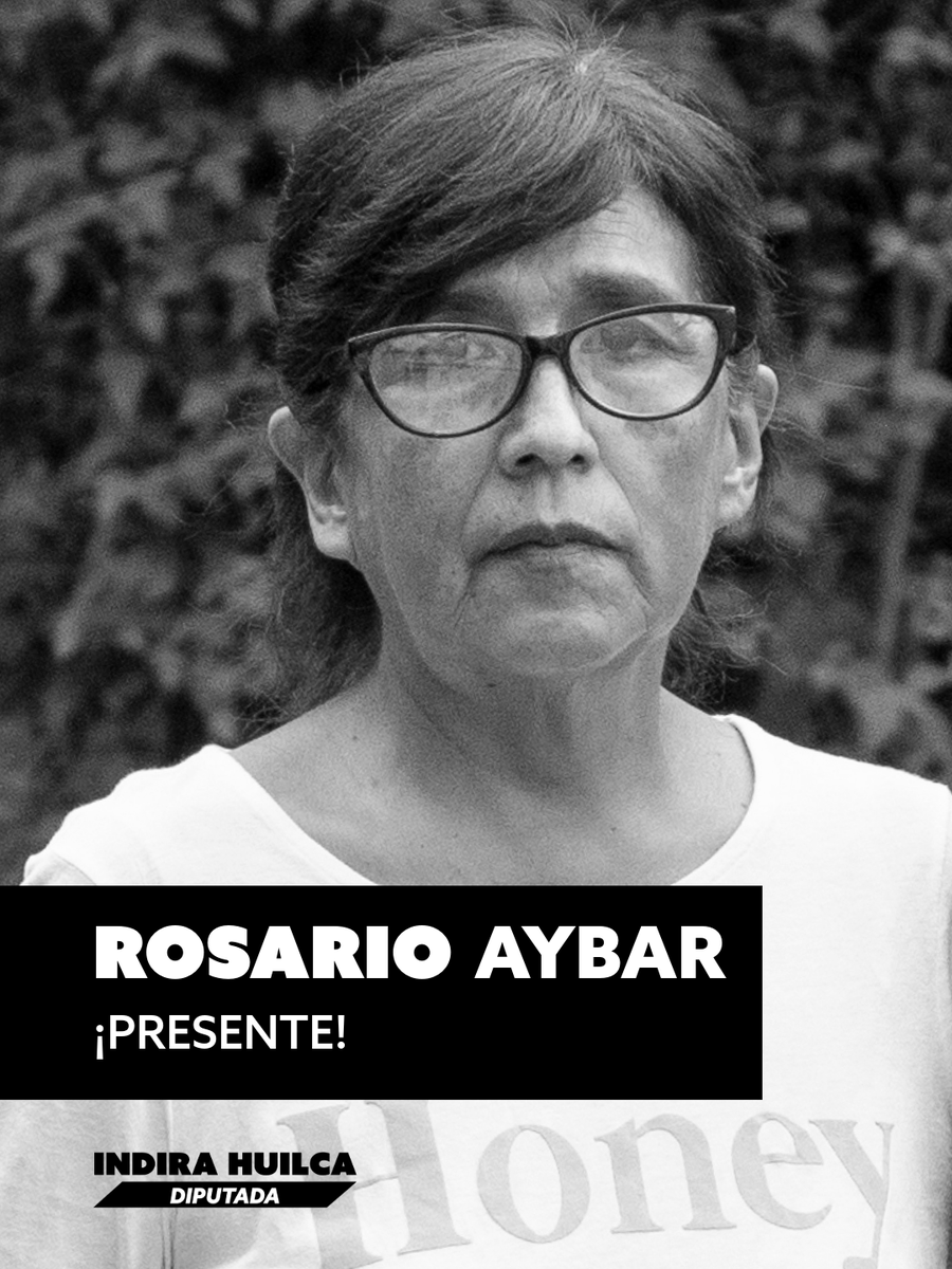 IndiraHuilca's tweet photo. ROSARIO AYBAR ¡PRESENTE!

Ha fallecido Rosario Aybar, valiente luchadora en casos de desaparición y feminicidio. Nunca dejó de demandar justicia para su hija, Solsiret Rodríguez. Cada paso que dio abrió camino y sentó precedentes en la búsqueda de las mujeres desaparecidas y víctimas de la violencia patriarcal. Sobreponiéndose cada día al dolor, acompañó a tantas otras madres como ella, a tantas familias.  Ahora que ha partido, su legado nos fortalece para buscar a nuestras hermanas y exigir justicia en su caso y los casos pendientes.  

Nuestras condolencias al Sr. Carlos y a todas las compañeras y familias que la conocieron en la lucha. 

Querida «Charito», ya estás unida a la memoria de Sol.