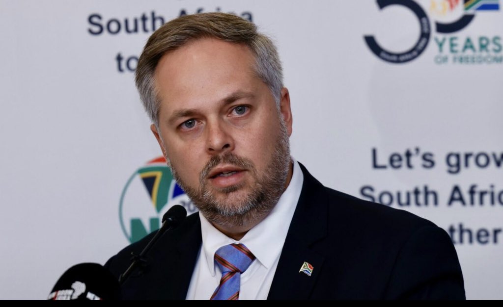ChrisExcel102's tweet photo. Our biggest problem in South Africa at the moment it’s this clown 

We don’t talk about it enough. https://t.co/AaOOmvi6eu