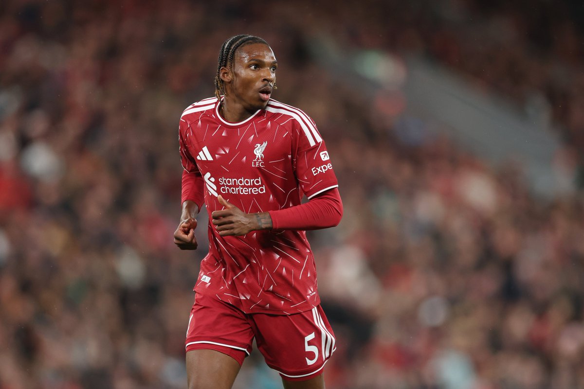 empireofthekop's tweet photo. 🚨 Jeremy Jacquet has picked up a "little injury" reports @LaurensJulien.

@FabriceHawkins clarifies that France have taken the Liverpool defender out of the lineup vs Belgium as a precautionary measure after the centre-back felt a strain in his left hamstring.

Hopefully should be fine for Sunday 🤞