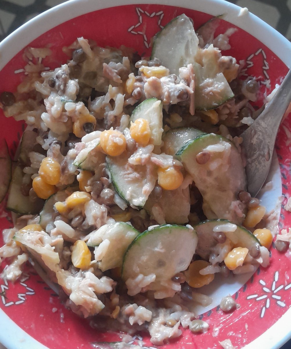 wiredangelwings's tweet photo. miren mi almuerzo estaba muy rico
407cal https://t.co/AE1NGH2ZNa