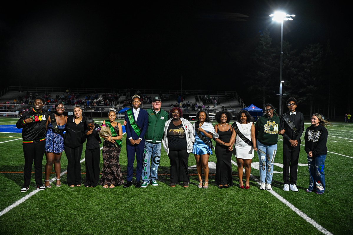 SBWashingtonHS's tweet photo. Homecoming Court Fall 2026
See the entire gallery on our Facebook page.
#everonward #pantherpride https://t.co/9BdB6XDEGx