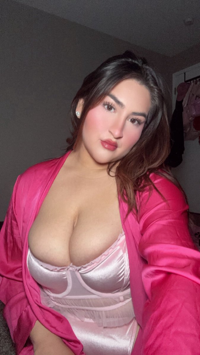 prettynpinq's tweet photo. Old but still cute 

#latina #sexy #nsfw #followme #spicy #mexicana https://t.co/xRIUkXS5Mh