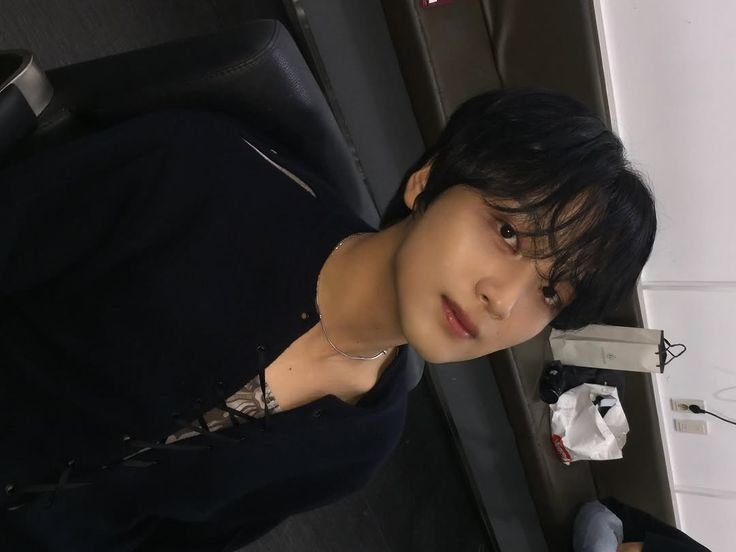 T4EY0NG95's tweet photo. bad idea! — #markhyuck mini au

Cuando Donghyuck sale de fiesta para celebrar su nuevo puesto de trabajo en la empresa más exitosa del momento, no espera que el hombre con quien se acostó esa noche termine siendo su jefe dos días después https://t.co/lGZMvJAQZc