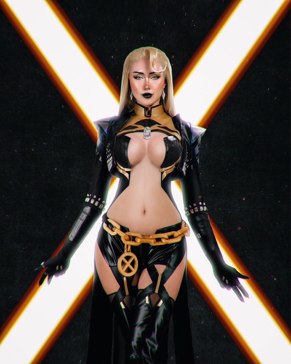 Wanderlustluca's tweet photo. My X-Revolution Emma Frost cosplay from Marvel Rivals 🖤 https://t.co/mVB5VRoV8j