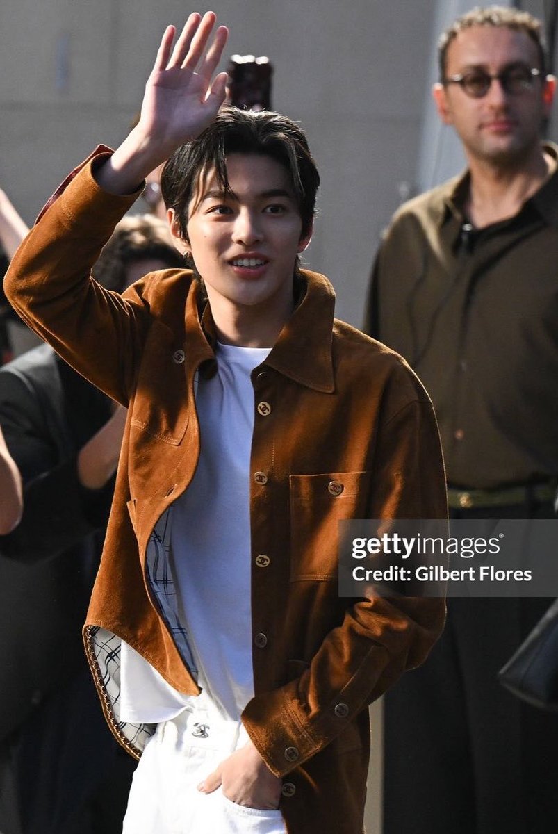 coertis_'s tweet photo. GETTY IMAGES KEONHO CAKEP BANGETTT😭😭😭😭😭😭

KEONHO AT CHANEL PFW

#KEONHOxCHANELSS27
#CHANELSpringSummer 
#KEONHO @CHANEL https://t.co/bSqmIaYsAT