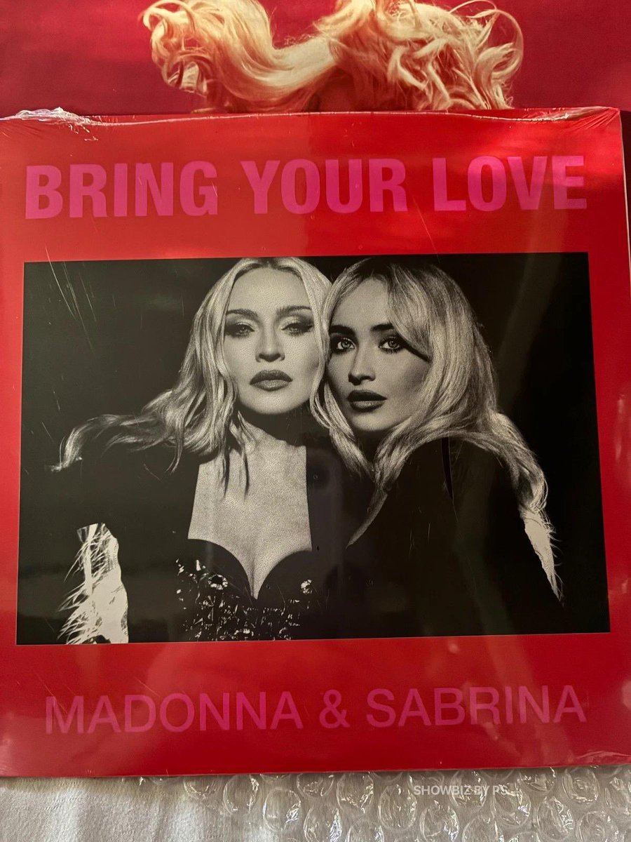 scarpenteruy's tweet photo. Un vinilo de “Bring Your Love”, colaboración entre Madonna y Sabrina Carpenter, fue incluido en el paquete “For Your Consideration” enviado exclusivamente a los votantes del Grammy 👀 https://t.co/px4Zj2b74U