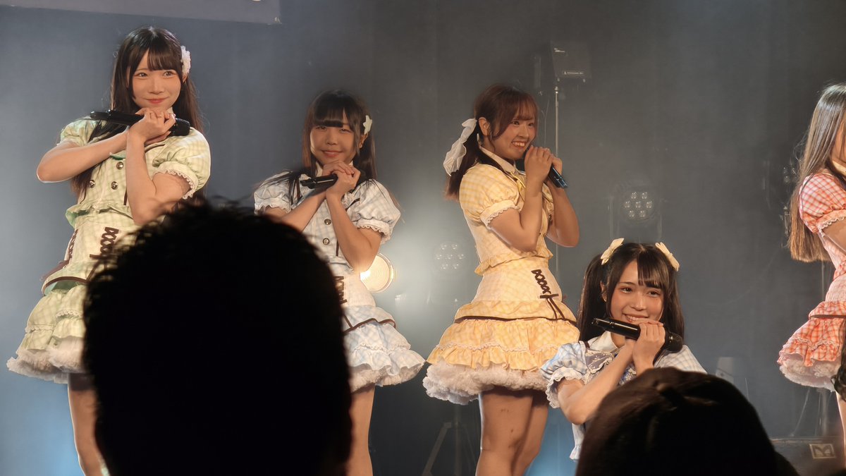 supermarioR5's tweet photo. amHALLのイベントに出演のリリシック学園
#リリシック学園 https://t.co/uWAziX4CRW