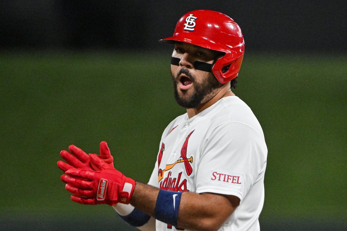 STLSprtsCntrl's tweet photo. Leo Bernal led the 2026 #STLCards in hard hit % (55.7%) and average exit velo (92.6 MPH)

Pretty good https://t.co/xFwIcl5qG4