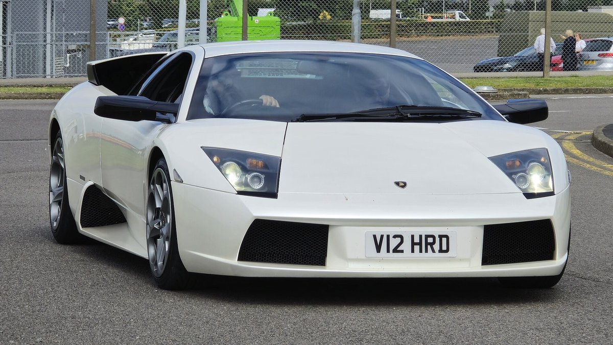 vocaltrain's tweet photo. A casual afternoon drive in something you'll likely never see twice https://t.co/y2X8KG7mE0