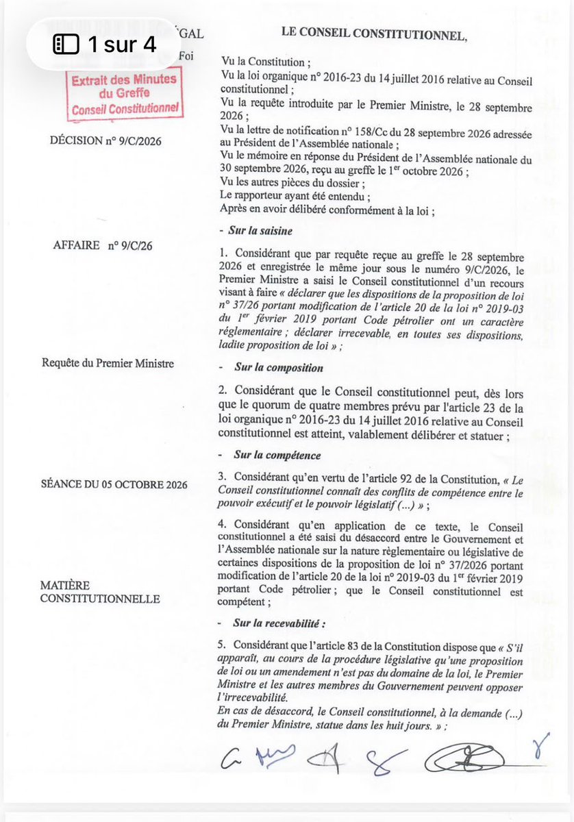 drelhadjiAdiouf's tweet photo. Dans une démocratie, chacun a un rôle à jouer. Et chacun doit rester confiné dans son rôle, dans le respect des règles qui nous gouvernent tous.

Au sein du gouvernement et de notre parti politique Kiiraay, nous sommes pour la transparence absolue, y compris et surtout lorsqu'il s'agit de nos ressources naturelles.

Nous défendrons partout les intérêts du Sénégal et des Sénégalais.

La Constitution circonscrit les compétences des différents pouvoirs de façon claire. L'Exécutif sait ce qu'il a à faire. Le Législatif devrait savoir ce qu'il a à faire, sauf à vouloir empiéter sur le champ des autres, en toute illégalité.

L'enjeu réside dans le combat pour la transparence. Non dans le discours sur la transparence. Et nous portons ce combat en bandoulière.

Cela mérite d'être rappelé. Sans aucun triomphalisme. Avec la justice, aujourd'hui on gagne ; demain on perd. L'essentiel est d'accepter le verdict des juges et de s'y conformer.

Vive la République !

Ass Abdourahmane DIOUF